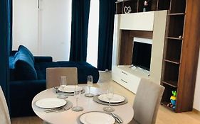 Dxn Luxury Apartment 3